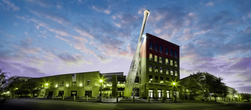 Picture of Louisville Slugger Museum Factory surrounded by cheap hotels in louisville kentucky