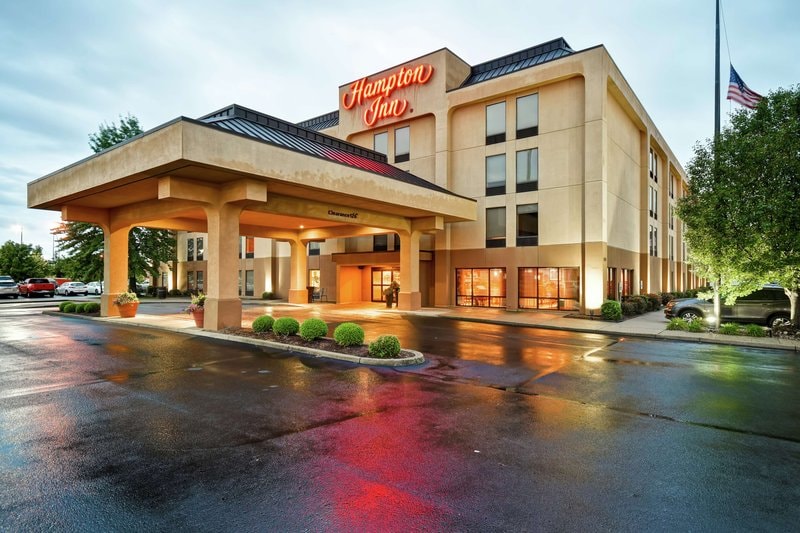 Exterior view of Hampton Inn Louisville