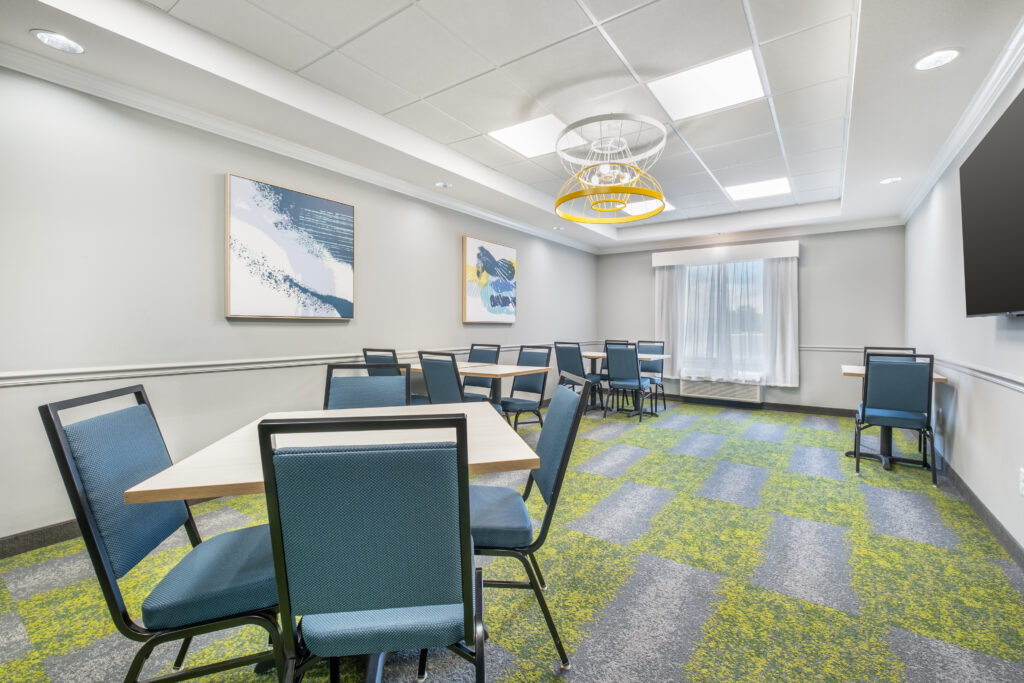 Meeting Areas at Spark by Hilton Shephedsville