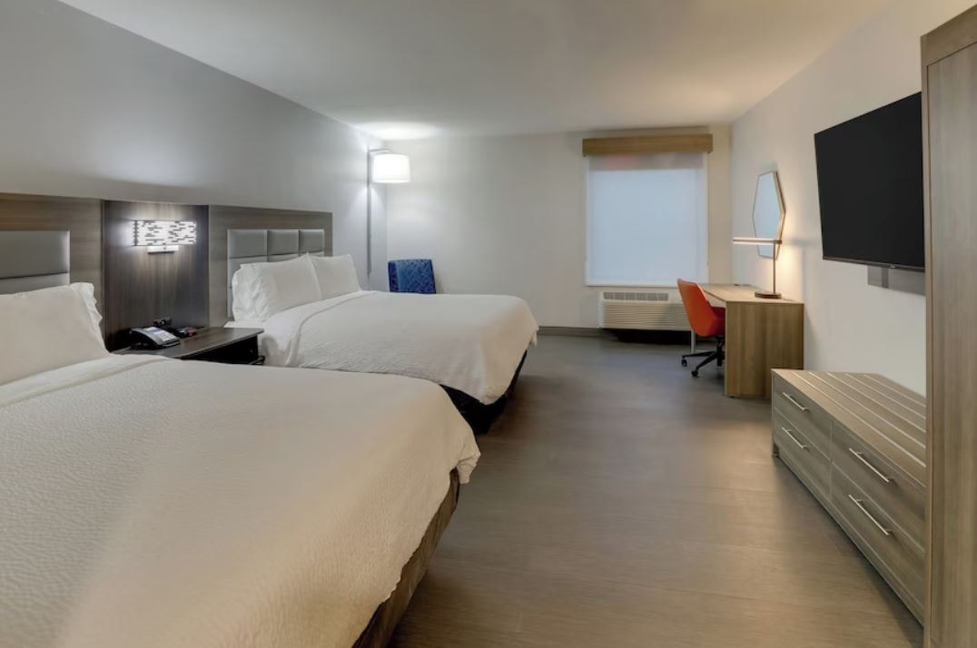 A room in Hampton inn nicholasville close to hotels near baptist health lexington ky