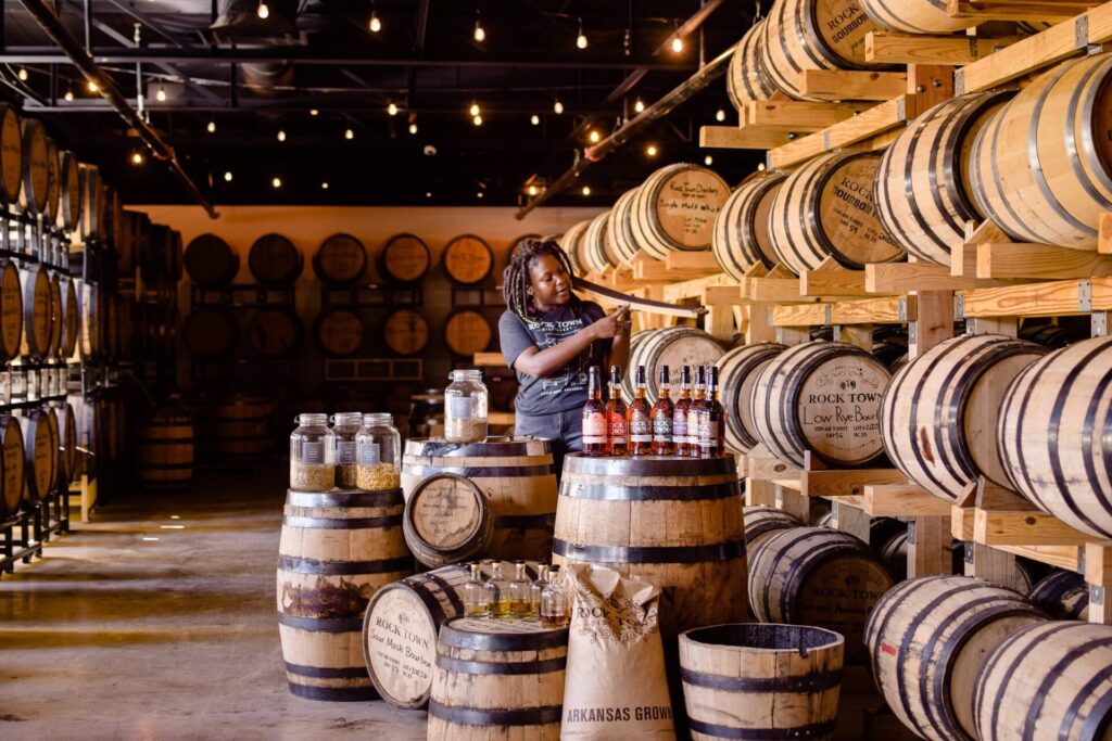 Rocktown Distillery Tours Showcasing World-Class Bourbon and hotels close to keeneland race track