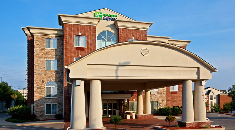 Holiday Inn Exterior