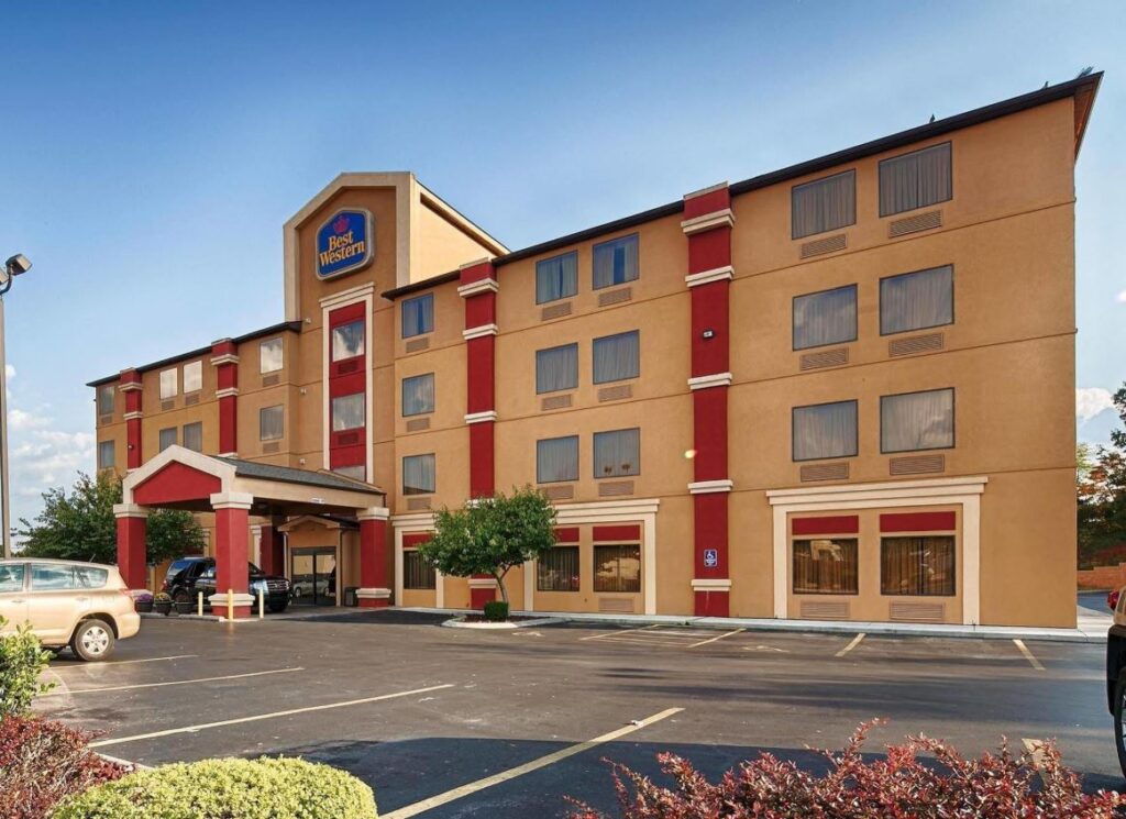 Exterior of Best Western Hotel Somerset KY