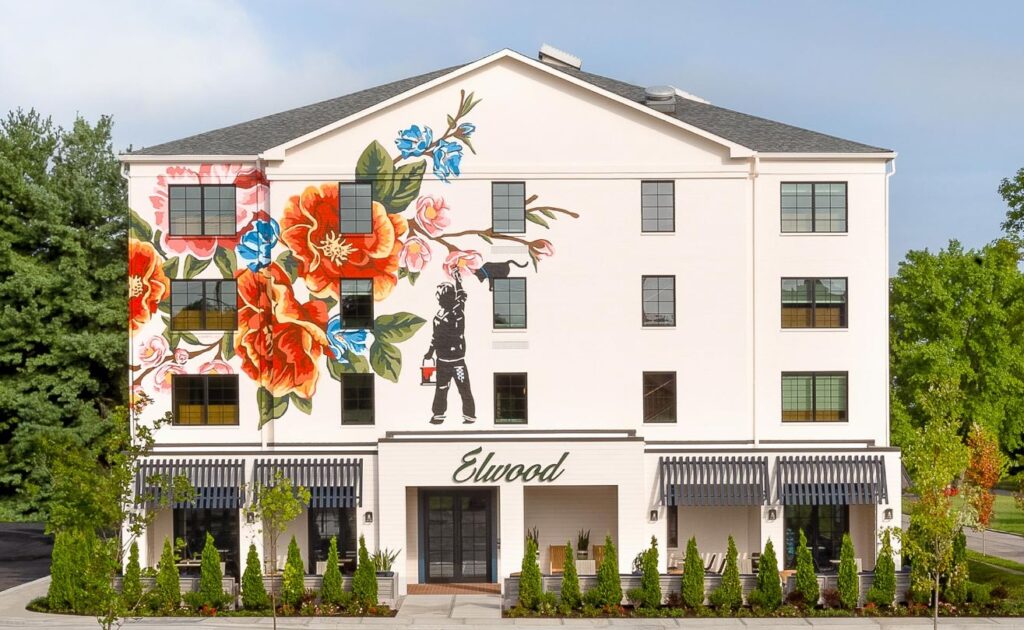 Elwood Hotel & Suites Lexington ky hotels